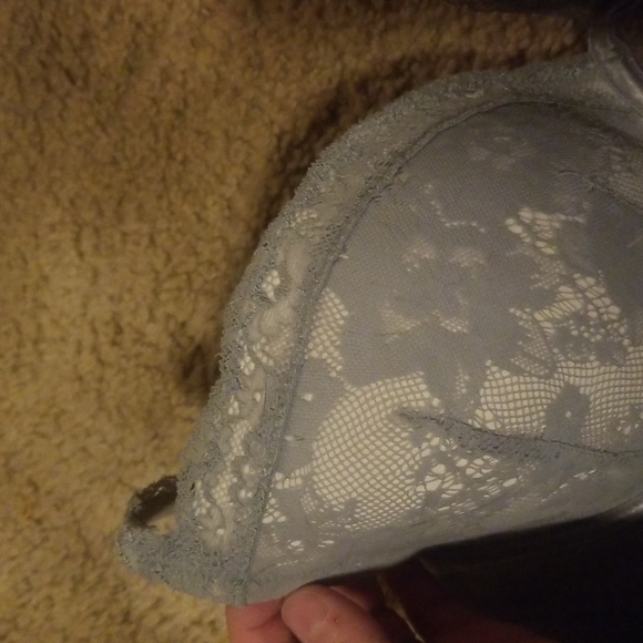 Cacique Lace Bra size 38DD - Picture 2 of 3